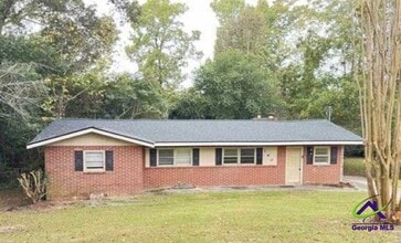 Building Photo - 140 Spencer Hill Ct