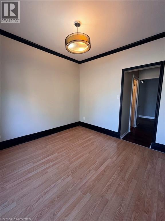 Photo du bâtiment - 169 Wentworth St N
