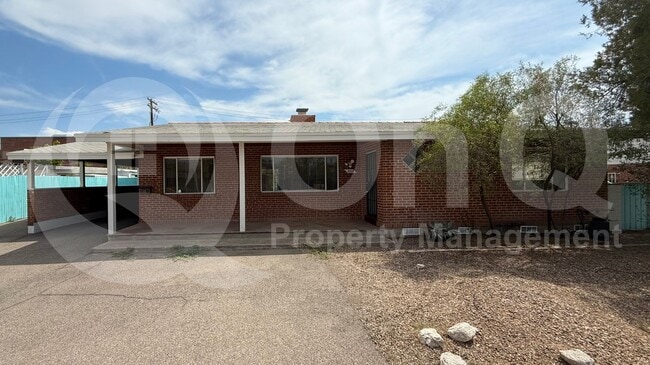 Photo - 2212 E La Mirada St House