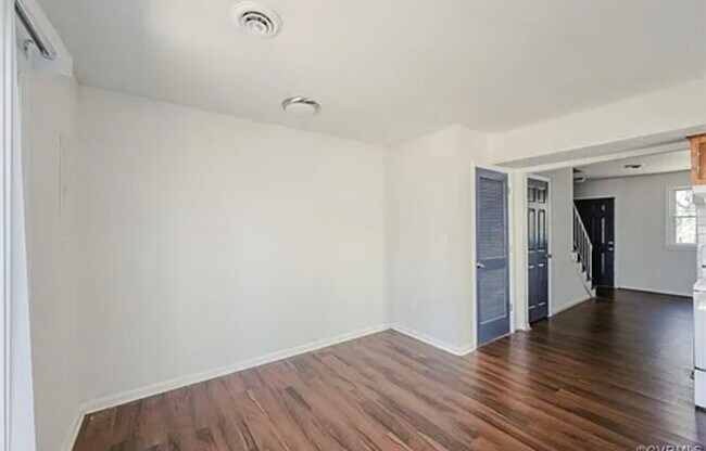 Foto del edificio - 1511 Sunnyside Ave