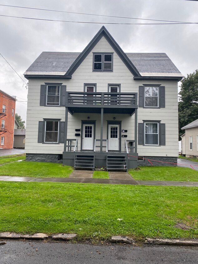 1 Westmoreland St Unit 1, Whitesboro, NY 13492 Apartments in