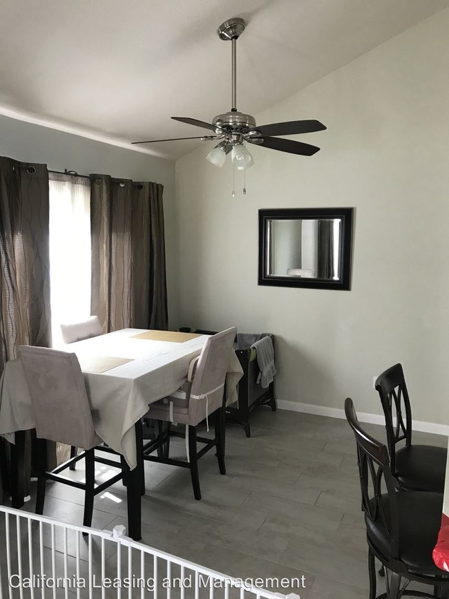 Foto del edificio - 2 br, 1 bath House - 31321 The Old Road #G