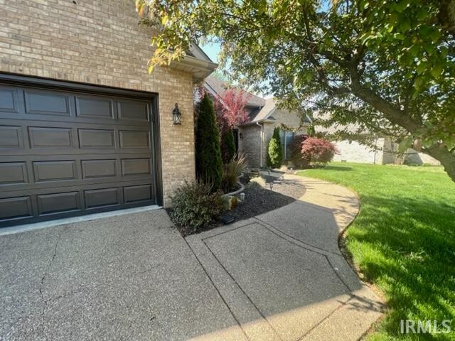 Foto del edificio - 8933 Shadow Ridge Dr