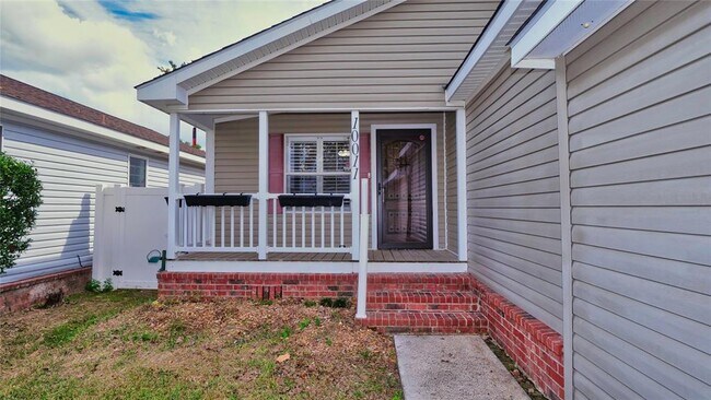 Building Photo - 10011 Berrybriar Ln