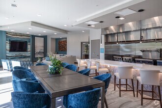 Interior Photo - Airie