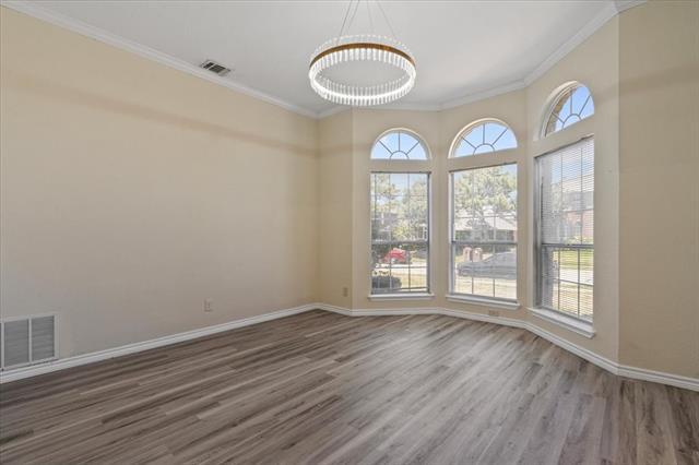 Building Photo - 2916 Panorama Dr