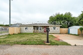 Building Photo - 4305 S Nebraska Ave
