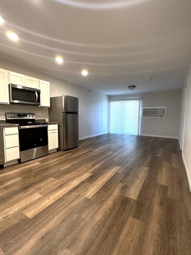 Edgeview Apartments 10011031 30th St NW Willmar, MN Apartments for