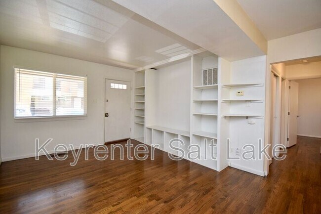 Photo - 650 N 300 W Apartment