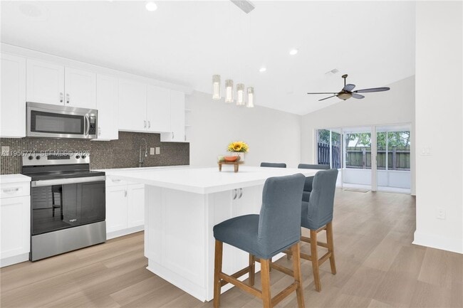 Building Photo - 10048 SW 222nd St