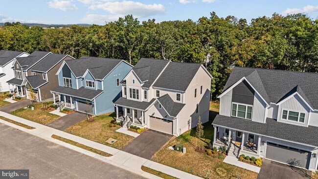 Foto del edificio - 104 Alabaster Ln
