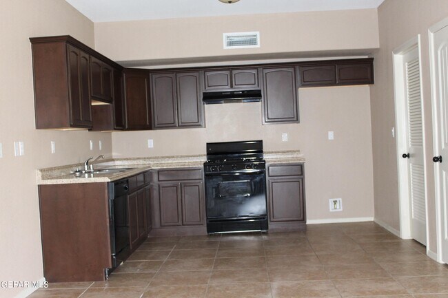 Building Photo - 14308 Pancho Gonzalez Ct