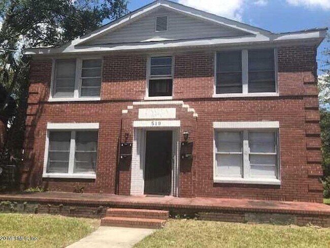Building Photo - 519 W 23rd St