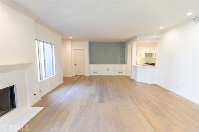 Building Photo - 128 Baycrest Ct