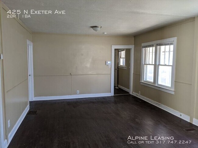 Building Photo - Near Westside 2BR House w/Carport!