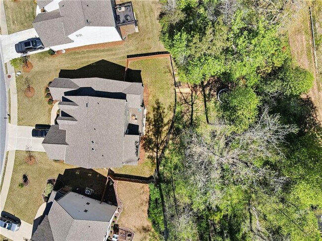Building Photo - 5730 Zelkova Dr