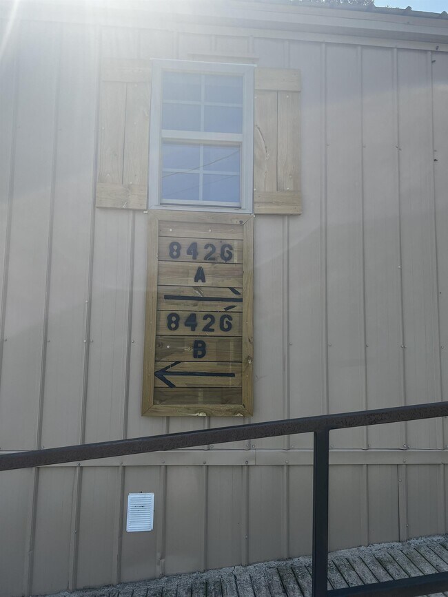Foto del edificio - 8426 N Hwy 59