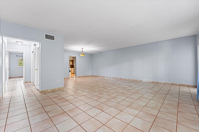 Foto del edificio - 1145-1101 101st St