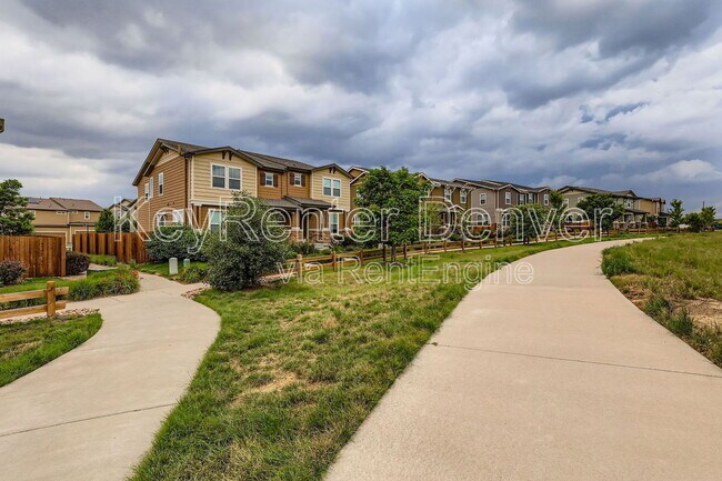 Building Photo - 2347 W 165th Ln