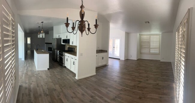 Building Photo - 81625 Angela Ct