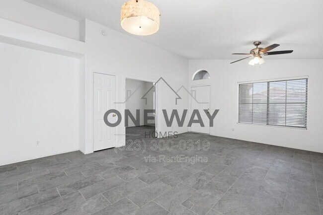 Foto del edificio - 4622 E Summerhaven Dr