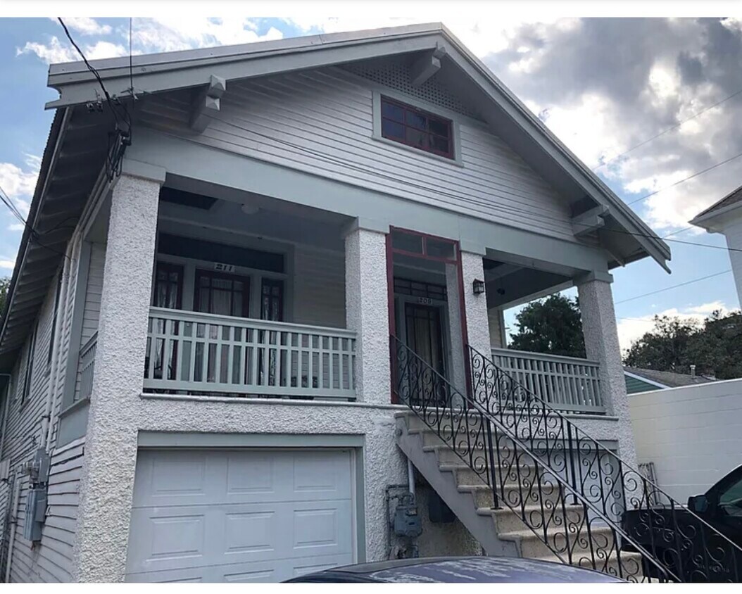 Foto principal - 209 Audubon St