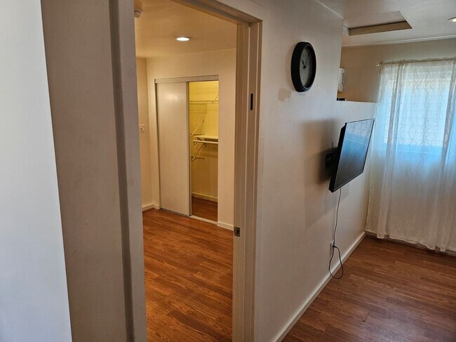 Foto del edificio - 20624 Kittridge St