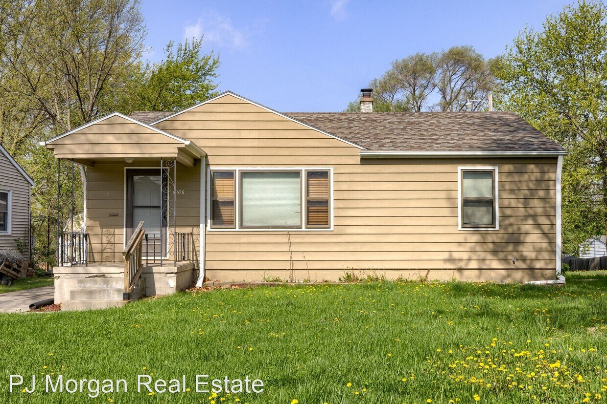 3 br, 1 bath House 6106 N 36th St. House Rental in Omaha, NE