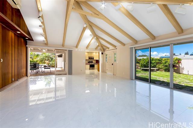 Foto del edificio - 4611 Farmers Rd