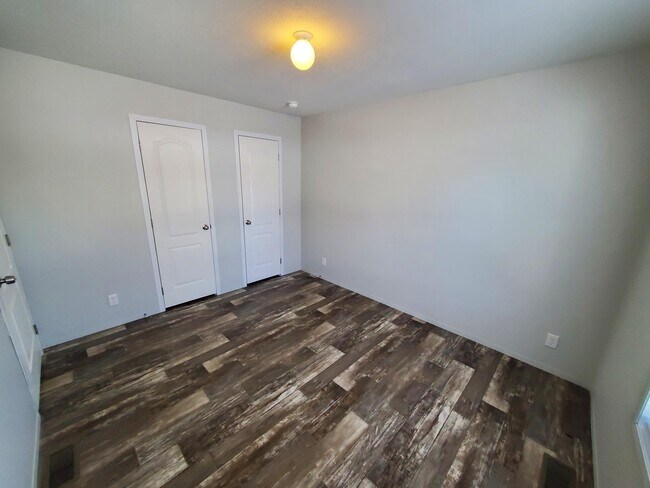 Building Photo - 3 Swallow Ct