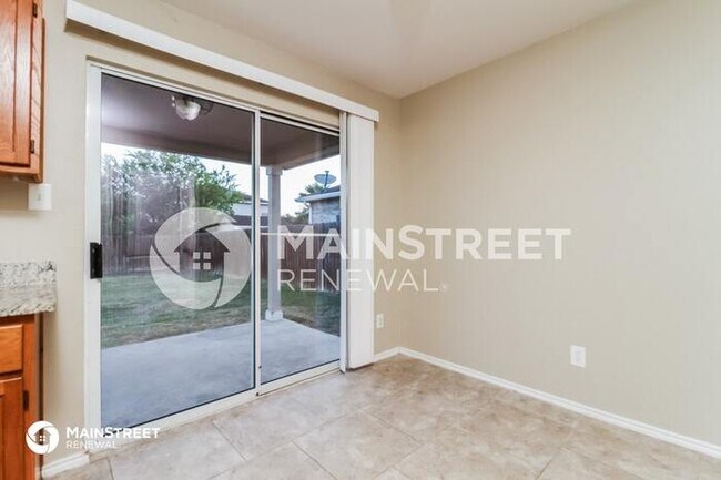 Foto del edificio - 527 Bridle Rdg, San Antonio, TX 78227