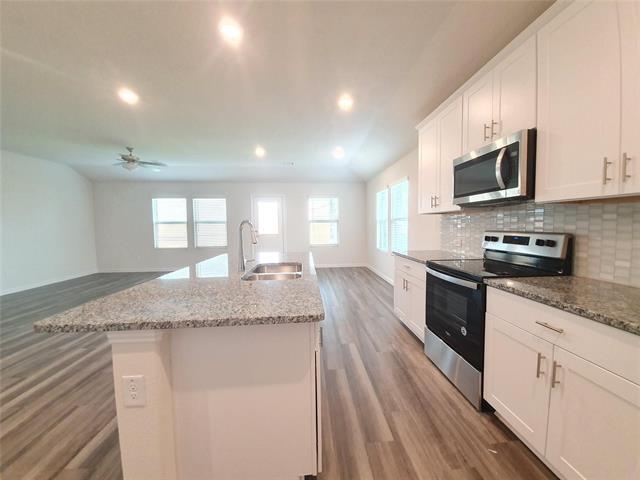Foto del edificio - 1903 Canyon Ln