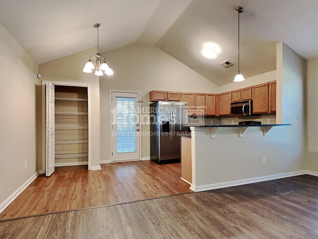 Foto del edificio - 3012 Argyll Drive