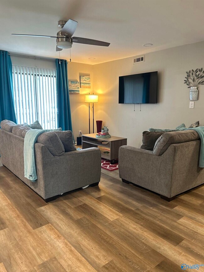 Foto del edificio - 6612 Willow Pointe Dr NW