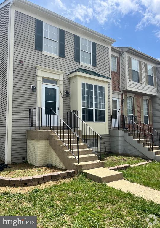 Building Photo - 17367 Kildare Ln