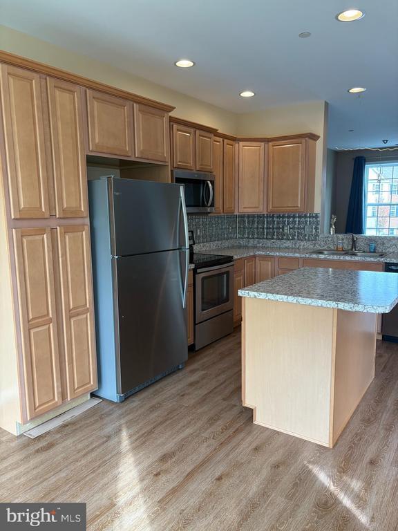 Foto principal - 84 Winslow Ct.