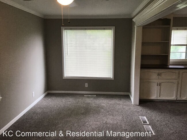 Building Photo - 3 br, 2.5 bath House - 103 NE 64th St