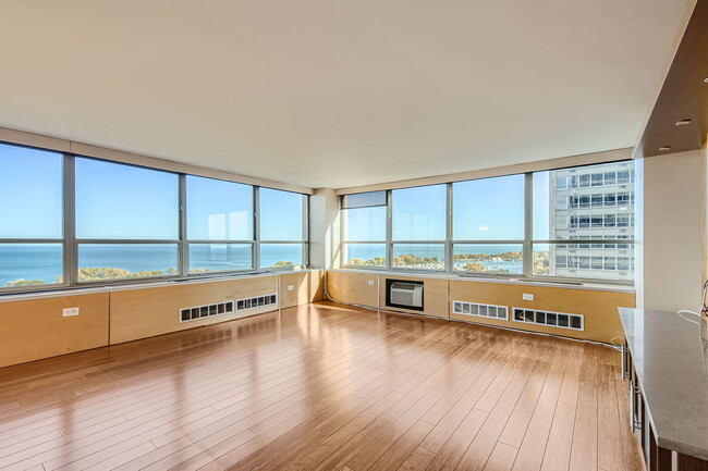 Foto del edificio - 3550 N Lake Shore Dr