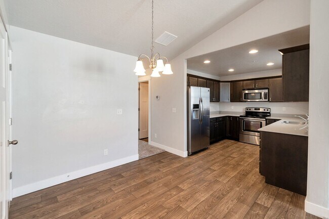 Foto del edificio - MEMORIAL DAY SPECIAL   2 Bedroom 2 Bath Co...