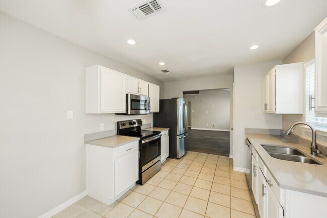 Foto del edificio - 6417 Longmont Trail