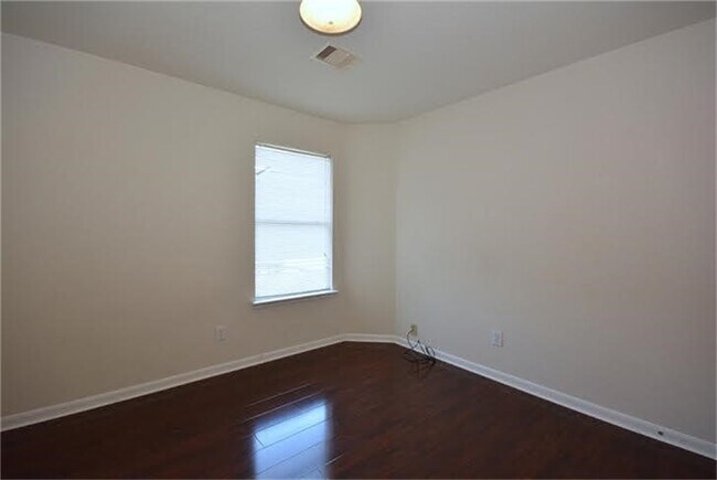 Building Photo - 8106 Arrington Forest Ln