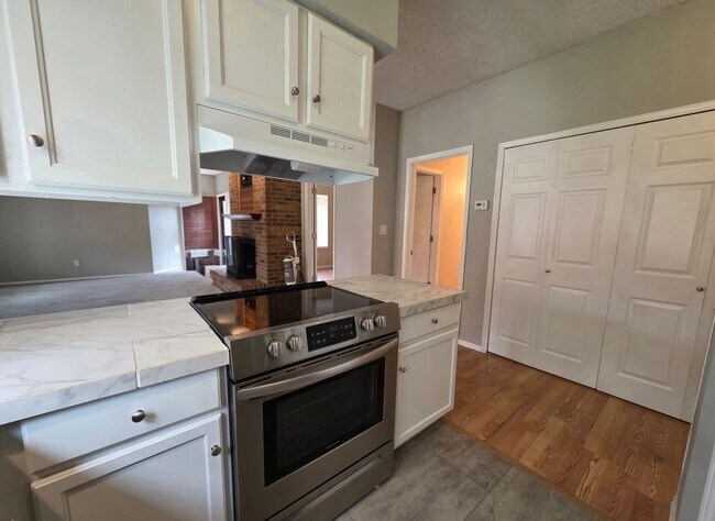Building Photo - Cozy Condo In Pinon Sun Condominium!!!!