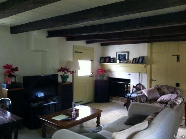 Foto del edificio - 5831 Indian Creek Rd