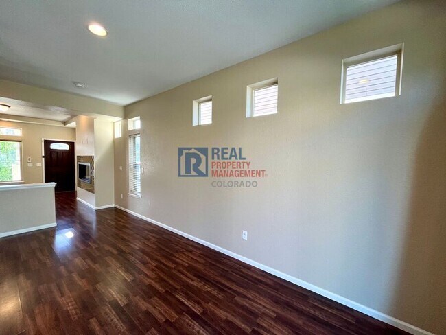 Foto del edificio - 8231 Longleaf Ln