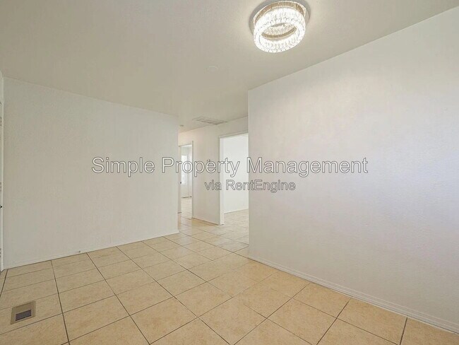 Foto del edificio - 605 NW 113th St