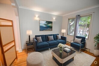 Building Photo - 7221 Av. Papineau