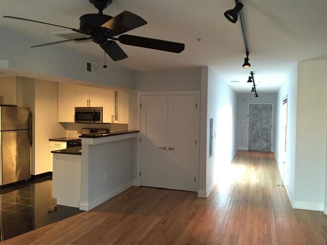 Foto del edificio - 338 Grove St