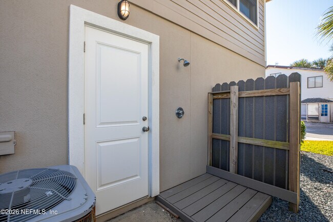 Foto del edificio - 2008 Ocean Dr S