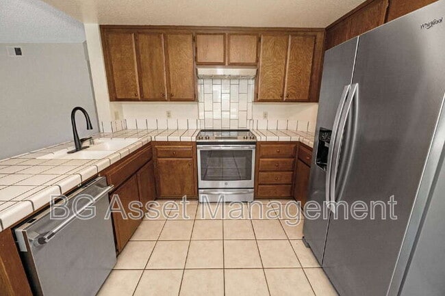 Building Photo - 2726 Garrity Ct
