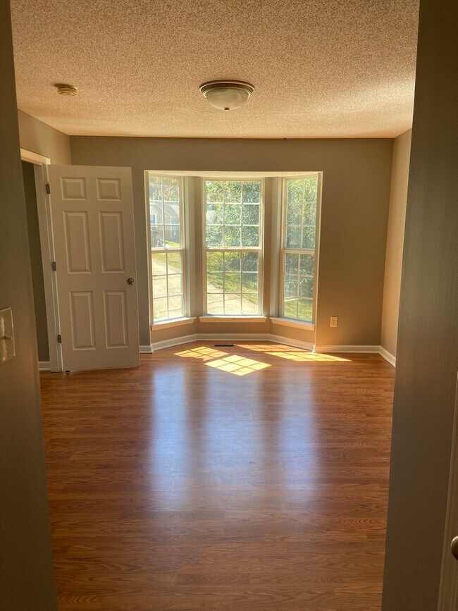 Foto del edificio - 1594 Wilderness Ln